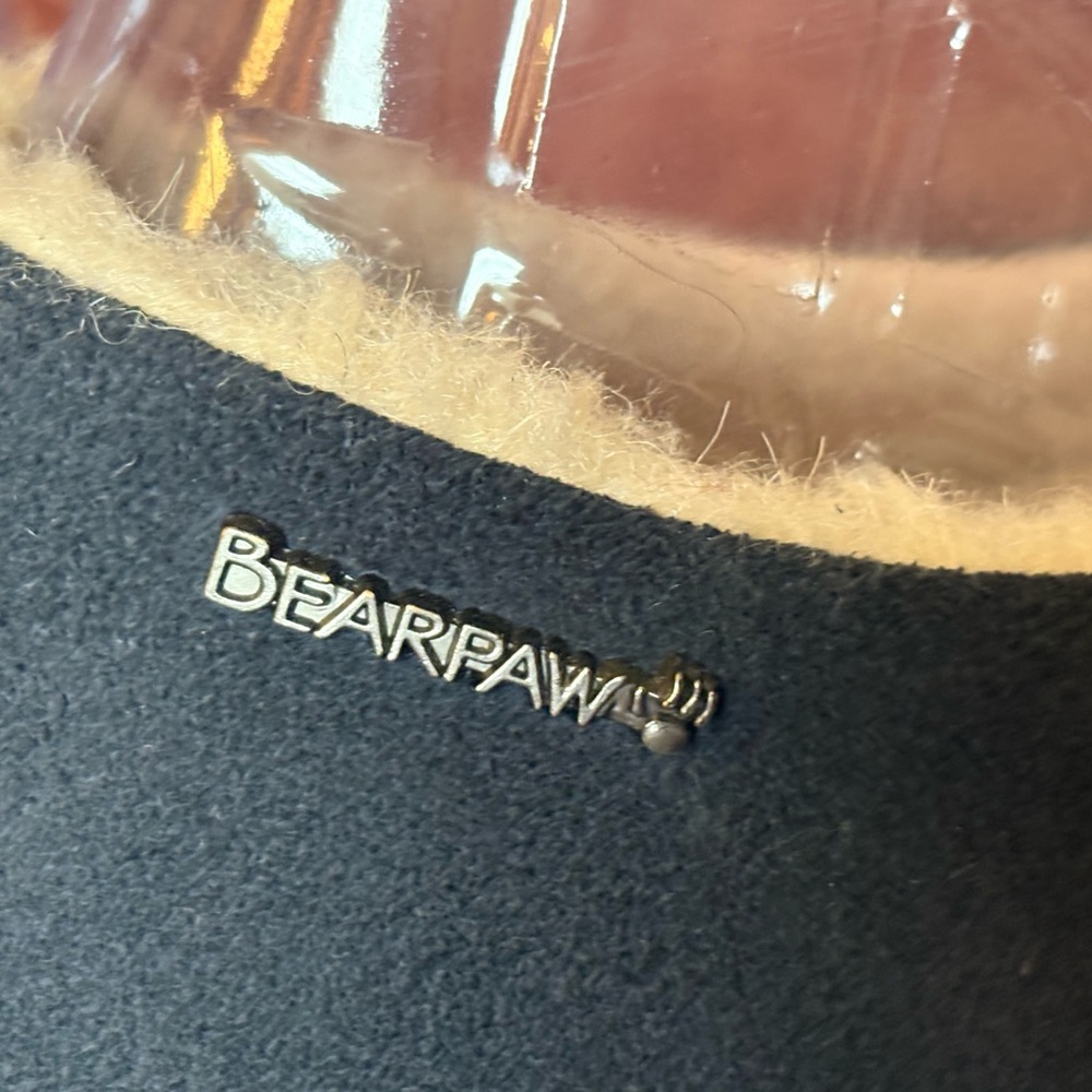 BEARPAW Emily Suede Clog w/Rain & Stain Repellent Navy - Picture 6 of 8